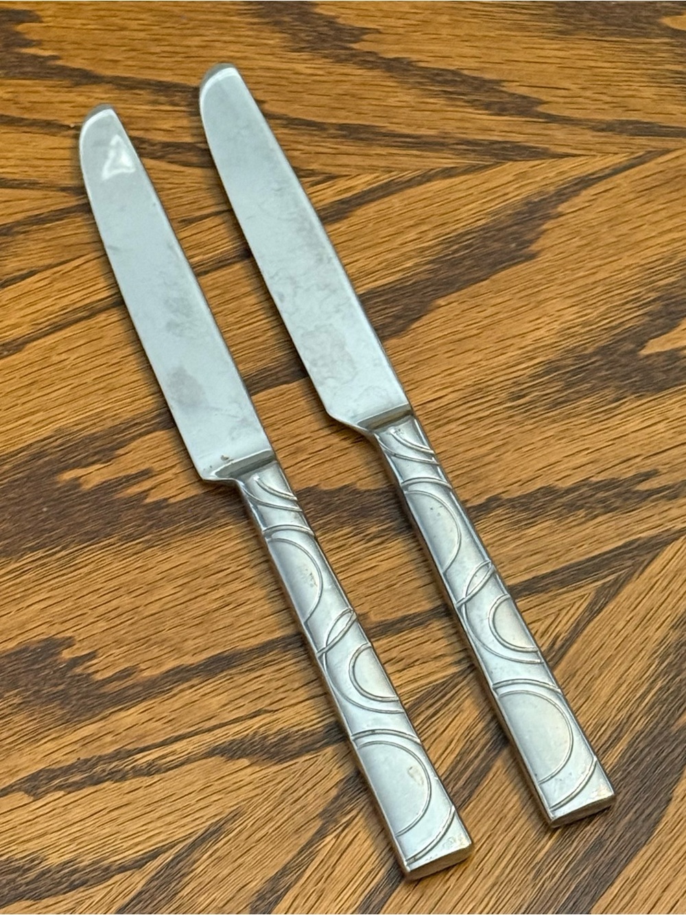 Cuisinart Unity Frost 2 Dinner Knives Stainless Flatware